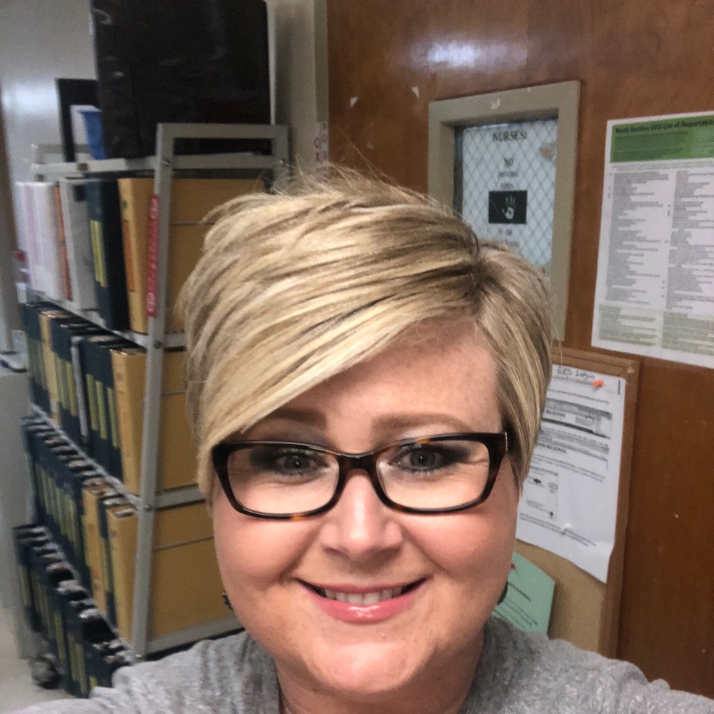 Meet your Posher, Jennifer